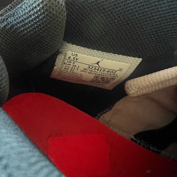 Jordans - Pink - Picture 3 of 3